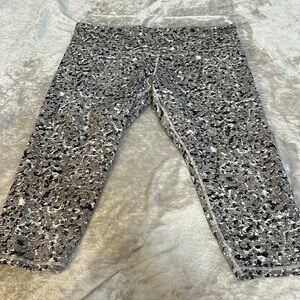 Athleta elation textured 7/8 tight